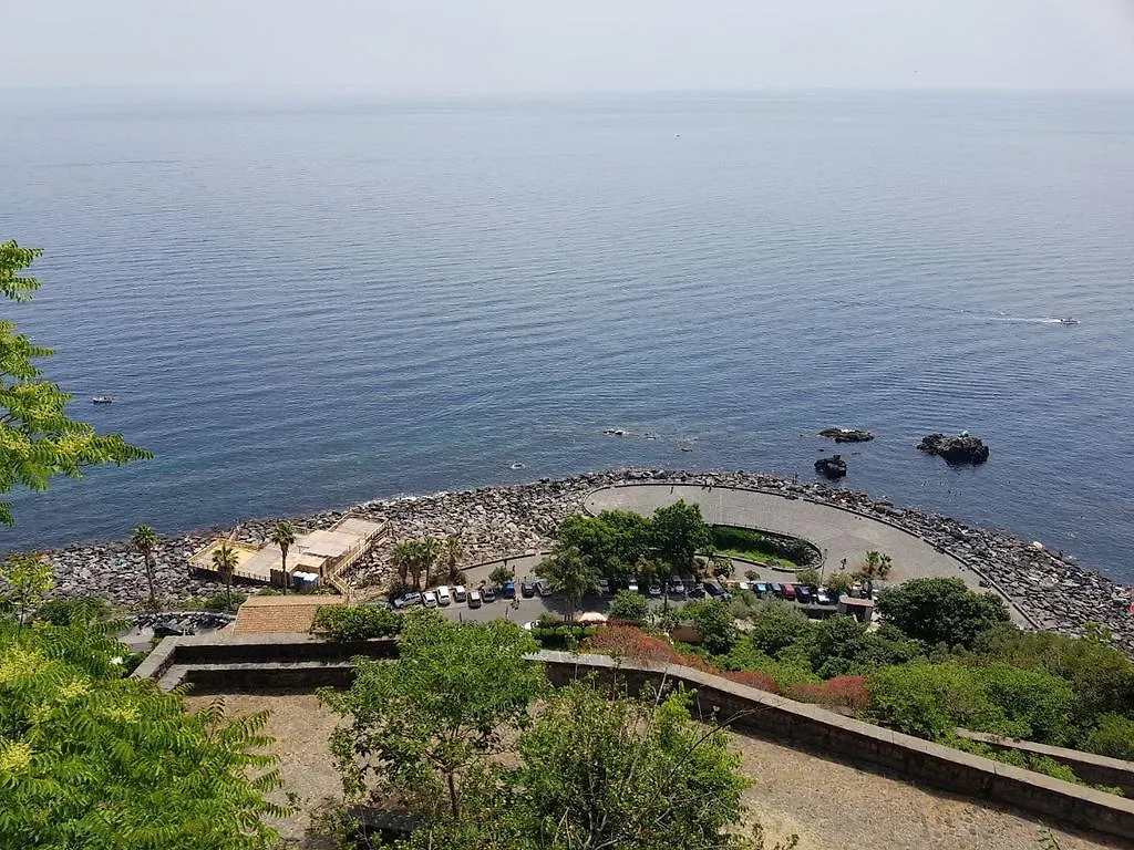 Villa Elena Acireale 0*,  Italy